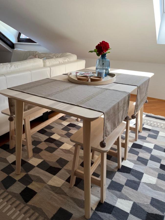 Riverside Villa Avo - Apartment Sara Spodnja Idrija Eksteriør billede